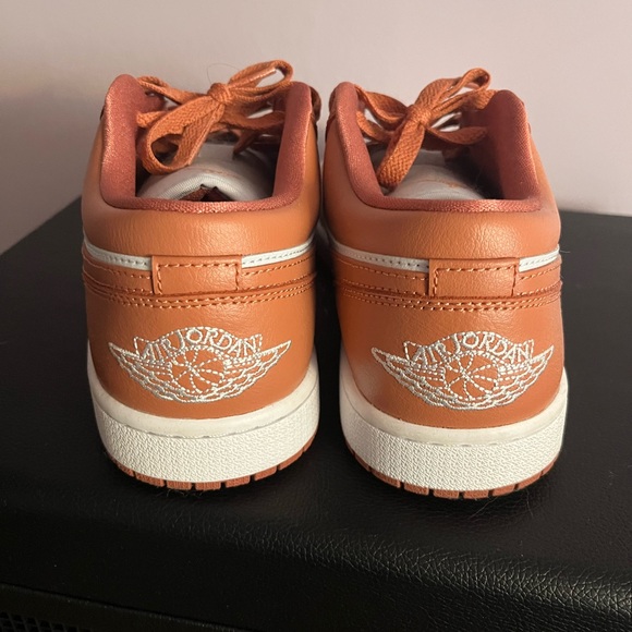 nike dunks - Picture 4 of 5